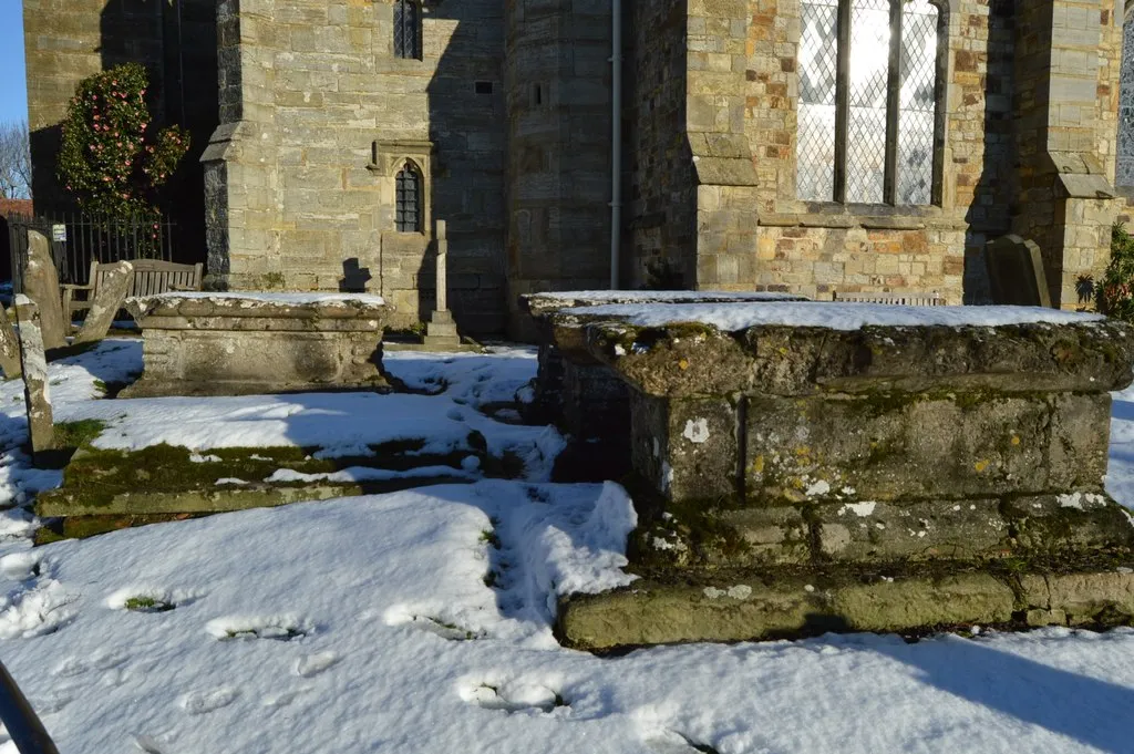 Chest Tomb