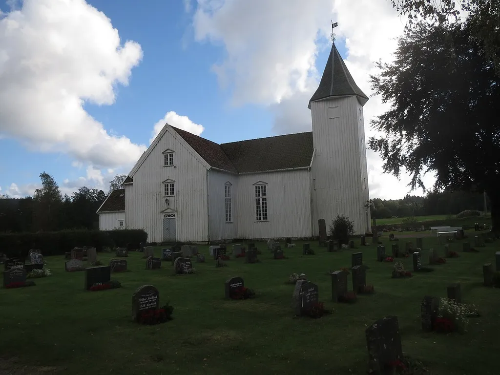 Holum kirke, Mandal kommune