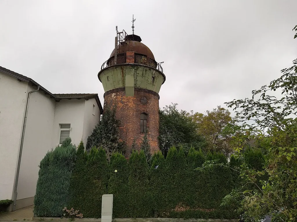 Elze water tower