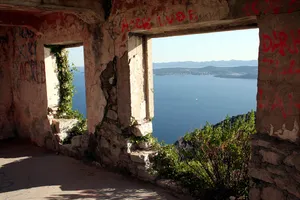 Štefano Castle