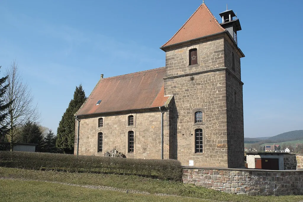 Kirche von Großwangen, einem Ortsteil von Nebra (Unstrut) im Burgenlandkreis in Sachsen-Anhalt/Deutschland