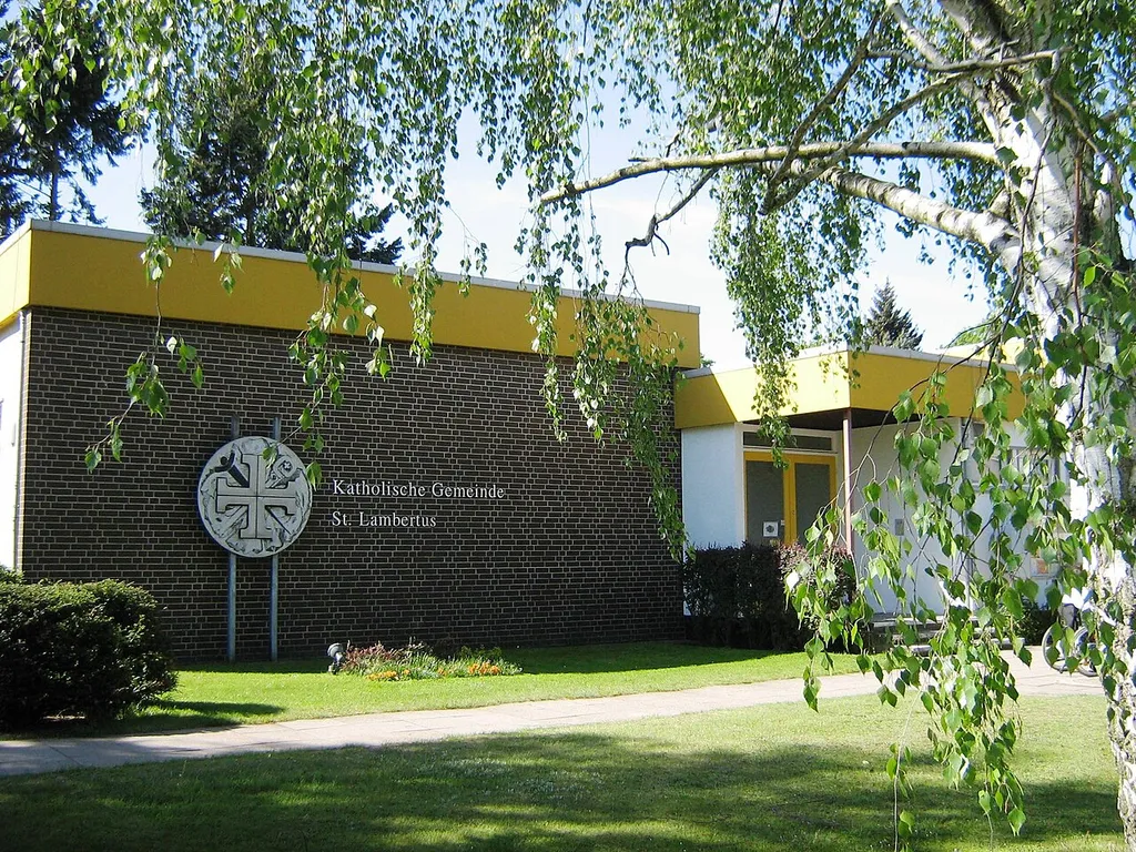 Gemeindezentrum St. Lambertus, Berlin-Hakenfelde