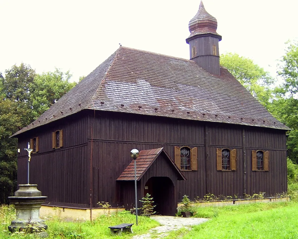 Dřevěný kostel sv. Jana Křtitele z Flájí, Český Jiřetín.