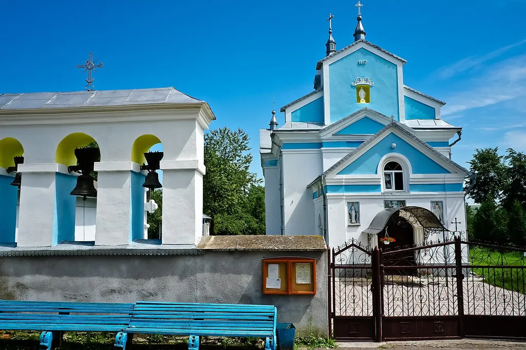Церква Пресвятої Богородиці, смт Чернелиця