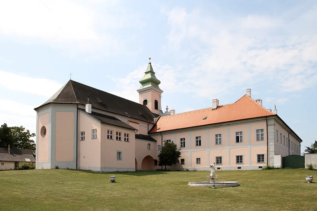 Das ehemalige Kloster in der burgenländischen Gemeinde Mönchhof.