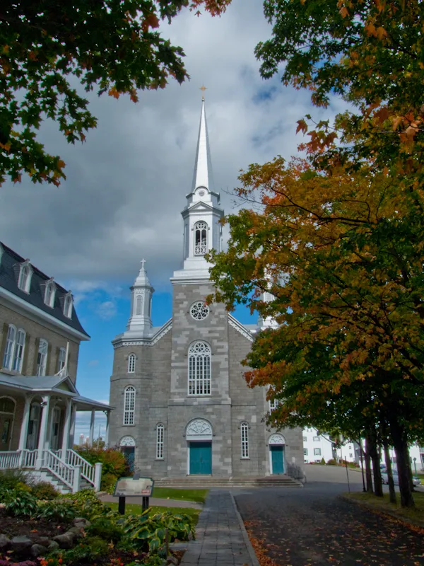 Noyau institutionnel du village de Saint-François-de-la-Rivière-du-Sud
