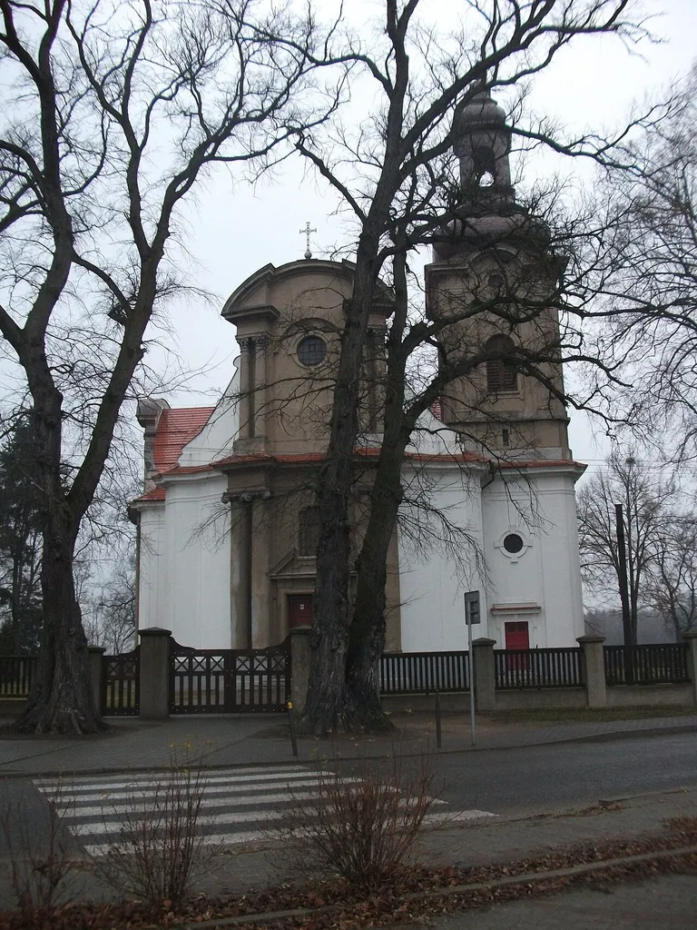 Sokolniki - Church of St. James the Greater, Sokolniki, Kirchhof