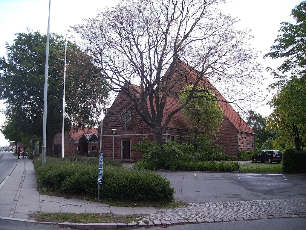 Hans Tausens Kirke, Hans Tausens Sogn, Odense Herred, Odense Amt, Denmark (Danish Church)