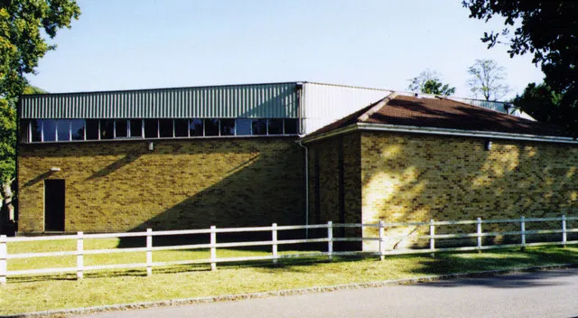 St Swithun, Yateley
