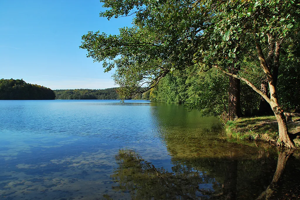 Kalksee bei Binenwalde in der Ruppiner Schweiz