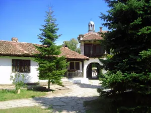 Ustrem Monastery