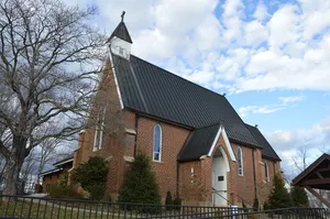 St. Paul's Episcopal Church and Cemetery