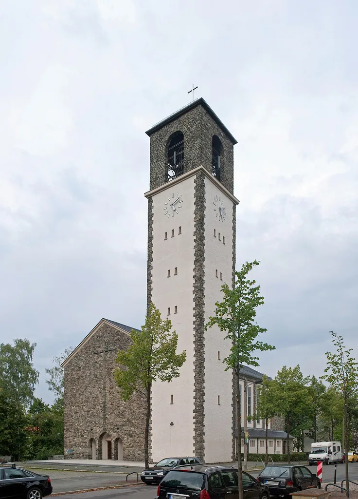 Kreuzkirche Chemnitz. Denkmal und Gebäude in Chemnitz-Kaßberg.