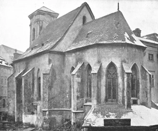 Jižní strana kostela dnes zaniklé kostela svatého Mikuláše v Brně