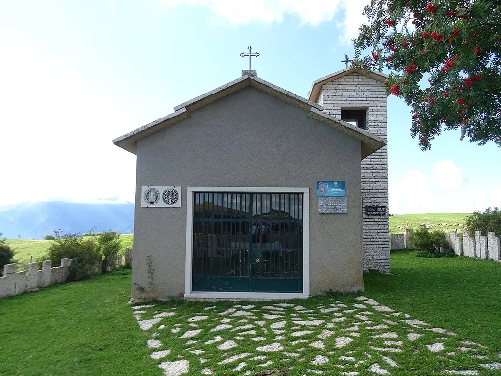 Sant'Anna d'Alfaedo (Veneto, Italy), Saint Benedict church
