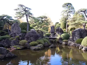 Hirosaki Castle Botanical Garden
