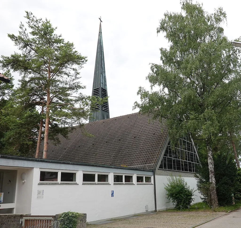 Ev.-luth. Kirche von 1964.