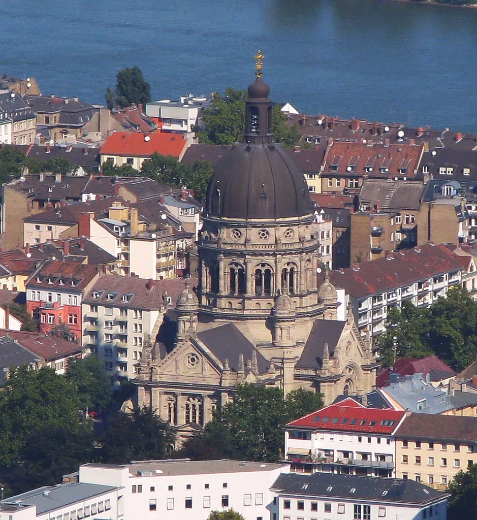 Mainz Luftbild Christuskirche zu Mainz auf der Kaiserstraße Foto 2008 Wolfgang Pehlemann Wiesbaden IMG_0077