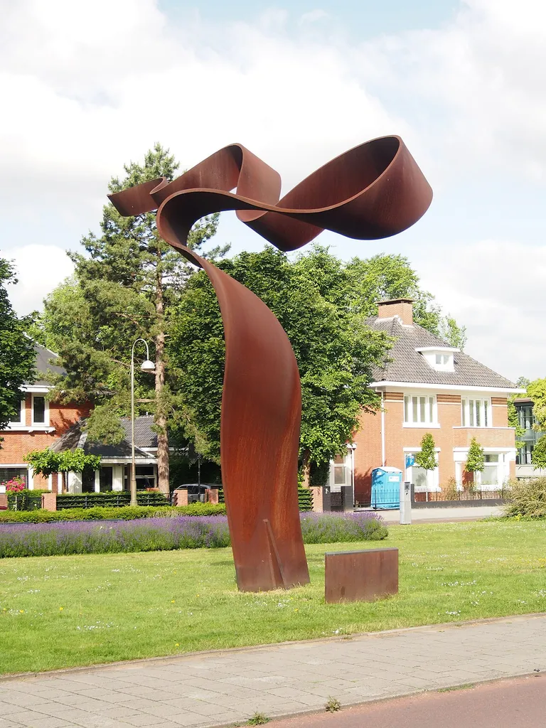 Amsterdam Thanks its Canadians by Jan de Baat