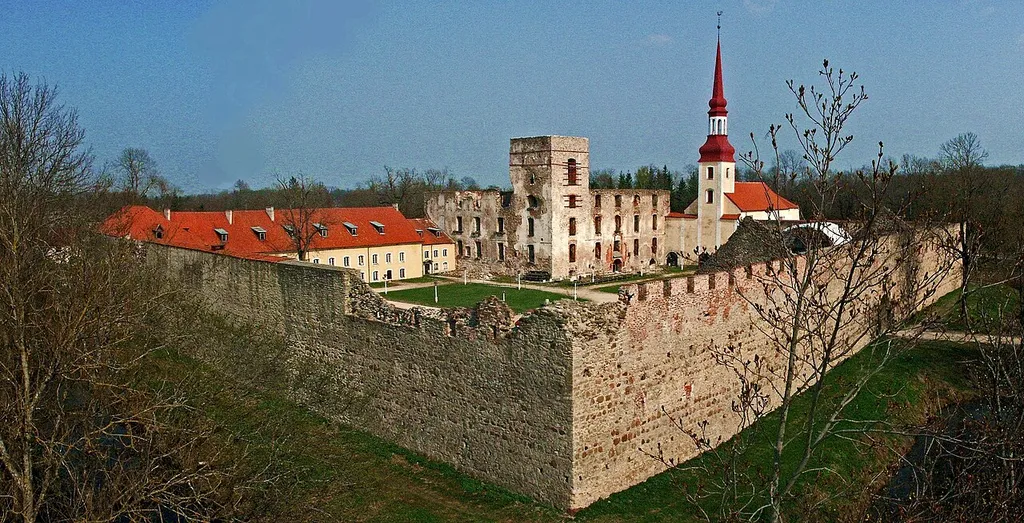 This is a photo of cultural heritage monument of Estonia number 24002.