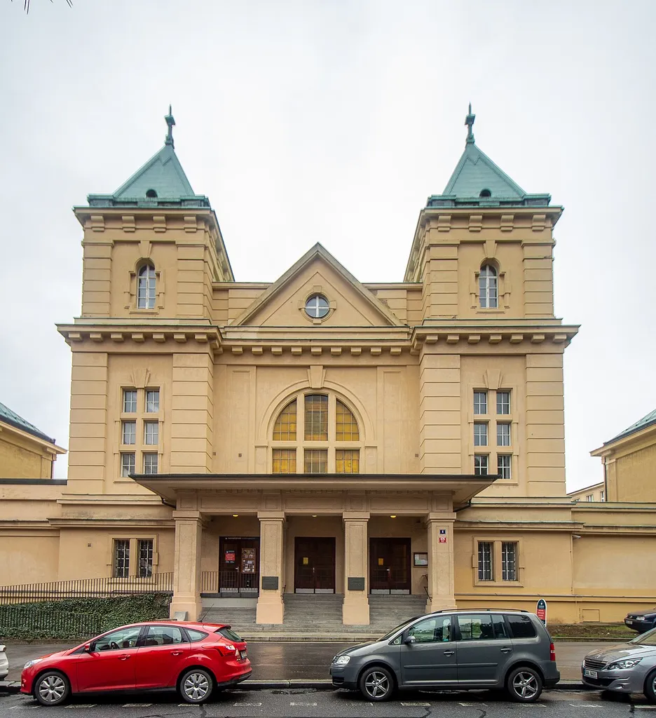 Praha 6- Dejvice, kostel svatého Vojtěcha