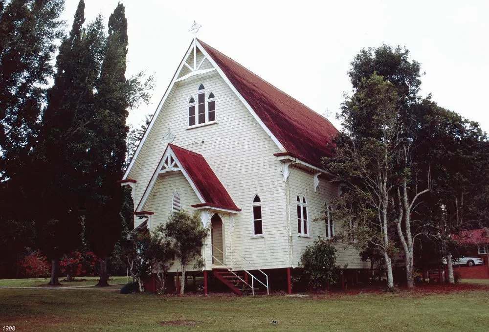 St James Catholic Church (1998)