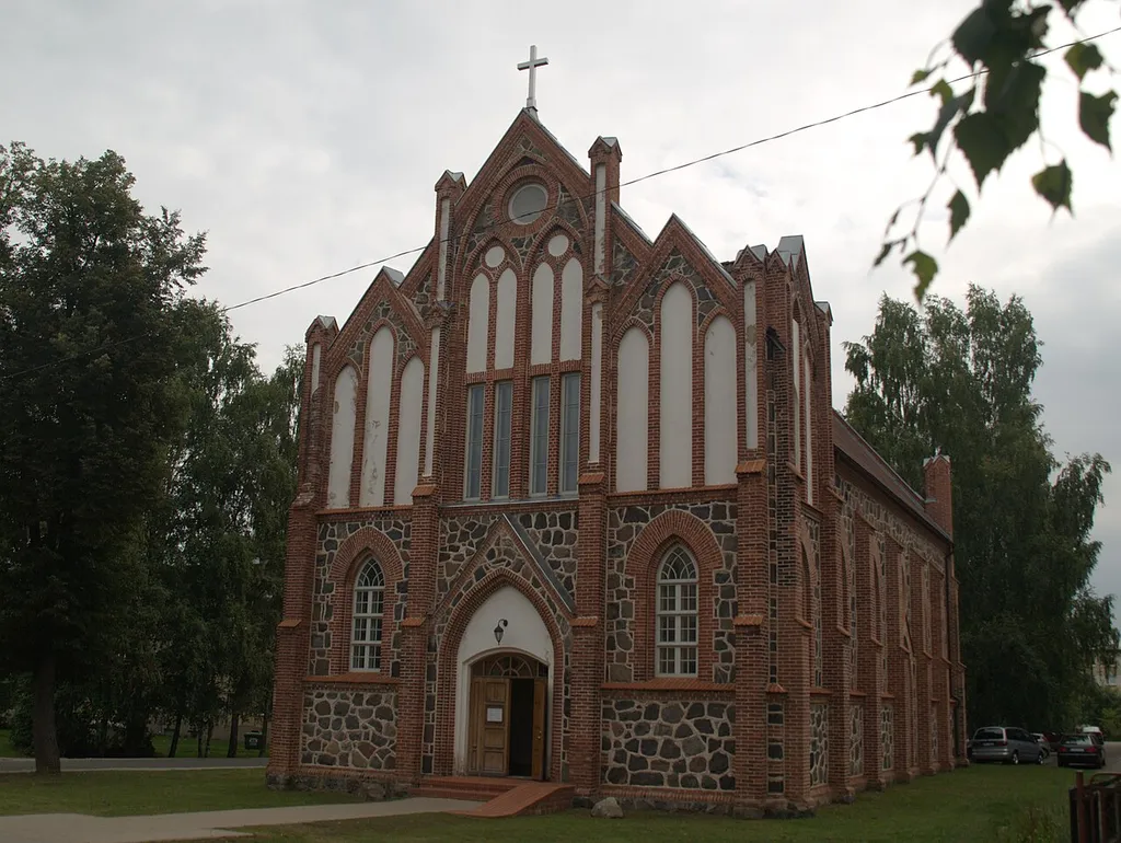 Valga katoliku kirik