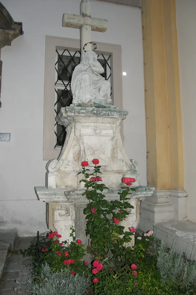 This is a photo of public art indexed in a public art catalogue of Vienna (Austria) under the number: 61471 (commons, de) .