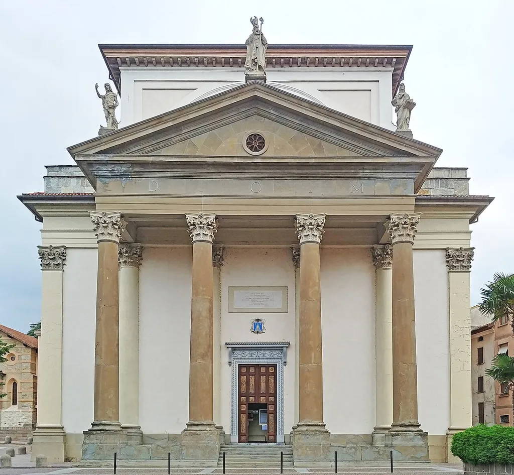 Facciata.