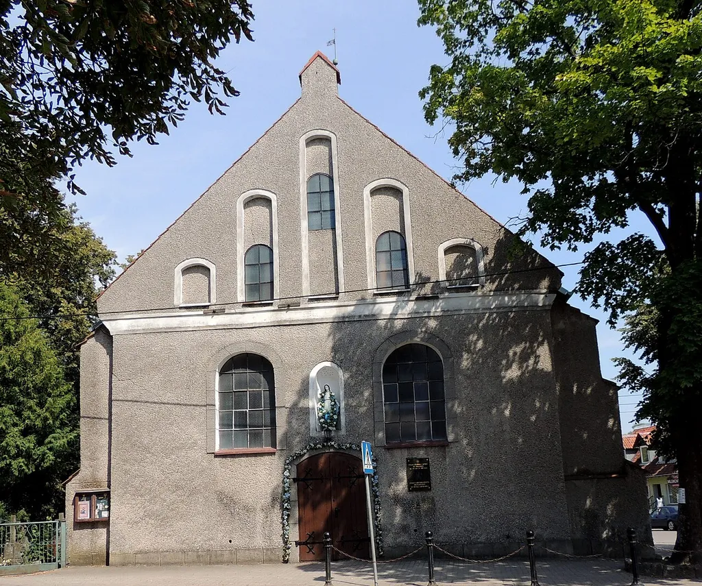 Pieniężno, ul. Dworcowa - dawny kościół szpitalny pw. śś. Jakuba i Rocha, obecnie greckokatolicki pw. św. Archanioła Michała, 1 poł. XVI, 1621-1623