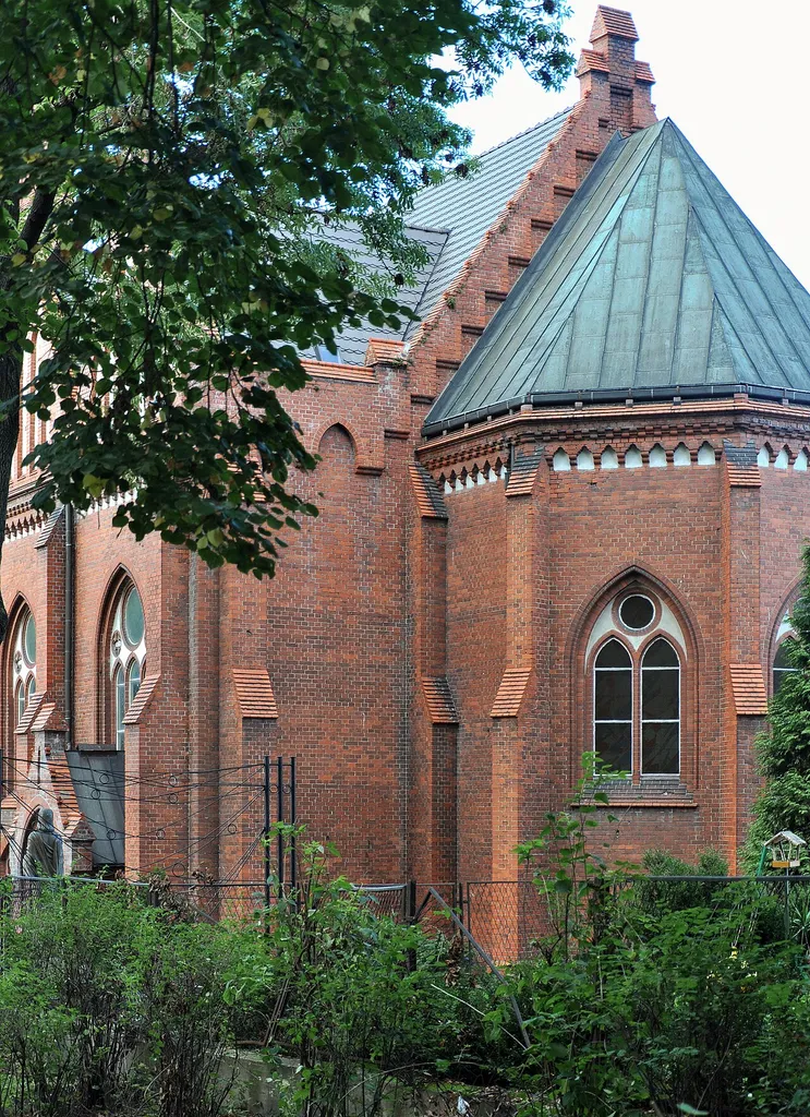 Paczków, kościół ewangelicki, ob. rzym.-kat. p.w. Matki Boskiej Nieustającej Pomocy (zakonn…, 1901-1903