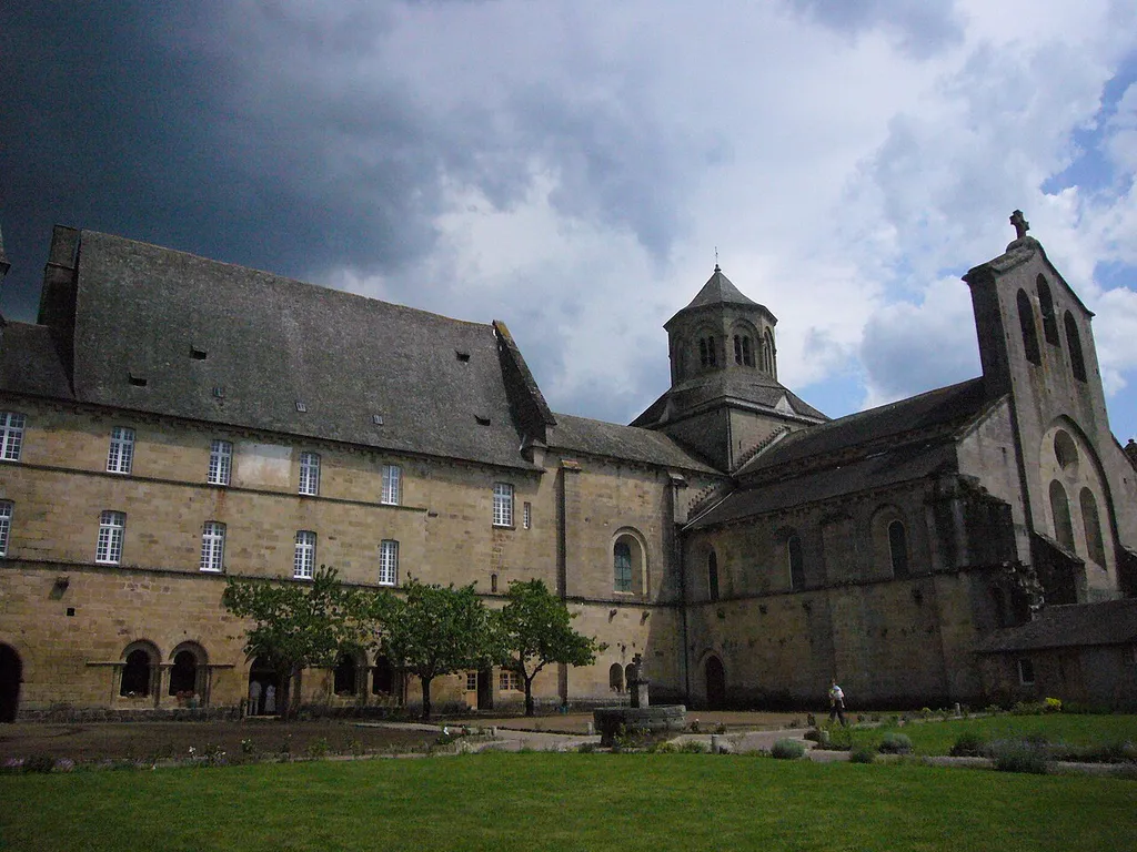 Église abbatiale et monastère d'Aubazine, Corrèze, France