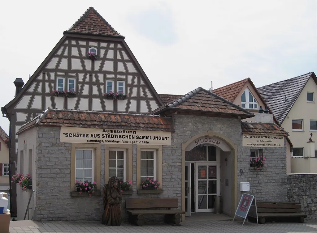 Museum im Schweizer Hof, Eingang Engelsberg 9 in Bretten.