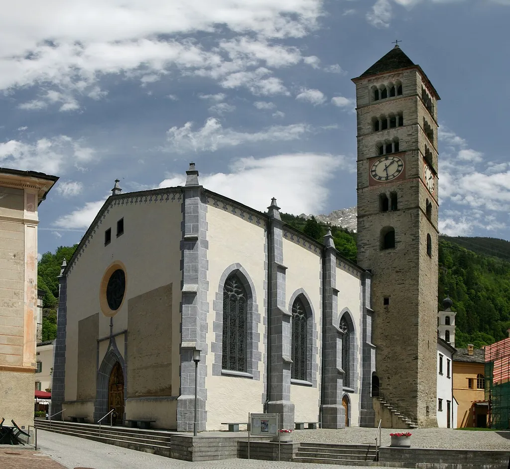 San Vittore Mauro. Poschiavo (deutsch/rätoromanisch Puschlav) ist eine politische Gemeinde im südlichen Graubünden (Schweiz). Zusammen mit der Nachbargemeinde Brusio bildet Poschiavo die Talschaft Valposchiavo (deutsch: Puschlav) und den Bezirk Bernina.