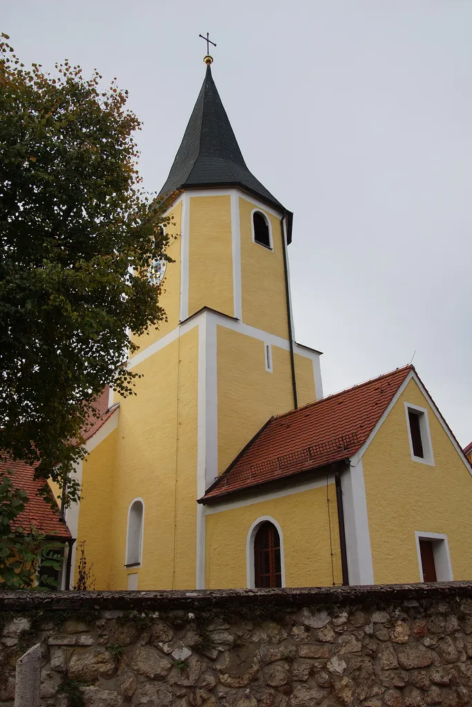 Die Filialkirche St. Jakobus in Hamberg bei Breitenbrunn