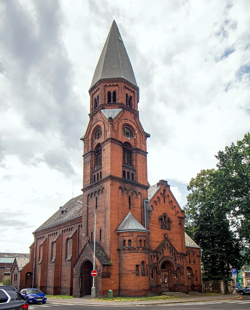 kostel apoštola Pavla v Ústí nad Labem