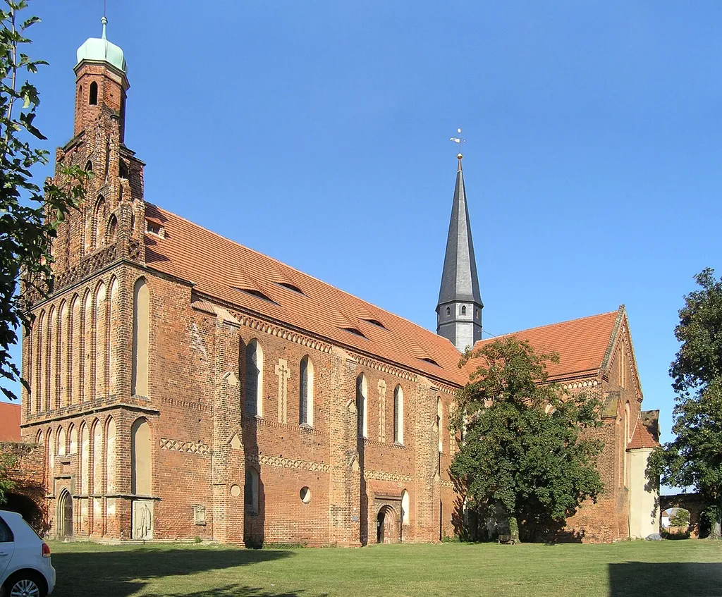 Kirche des Klosters Marienstern in Mühlberg, dem südlichsten brandenburgischen Ort an der Elbe
