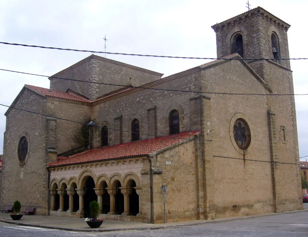 Iglesia de Nuestra Señora de la Asunción de Quintana Redonda, Soria (España).