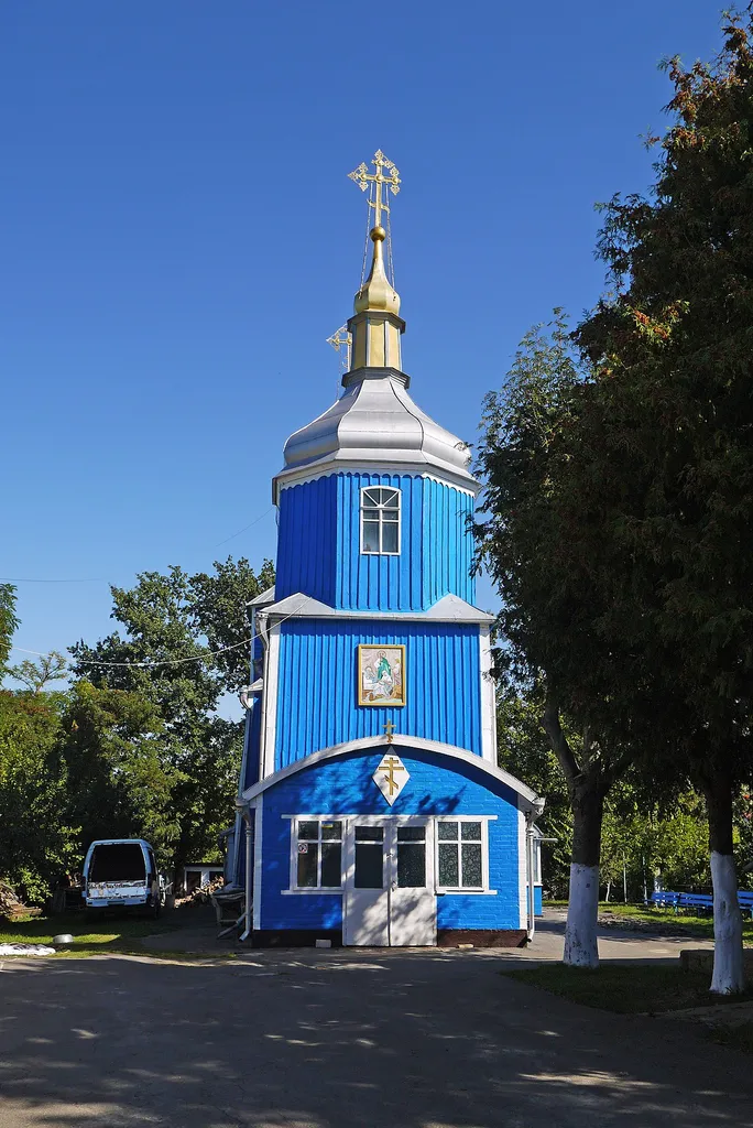 Церква Різдва Богородиці (дер.), Слобода-Шаргородська, вул. Космонавтів,1