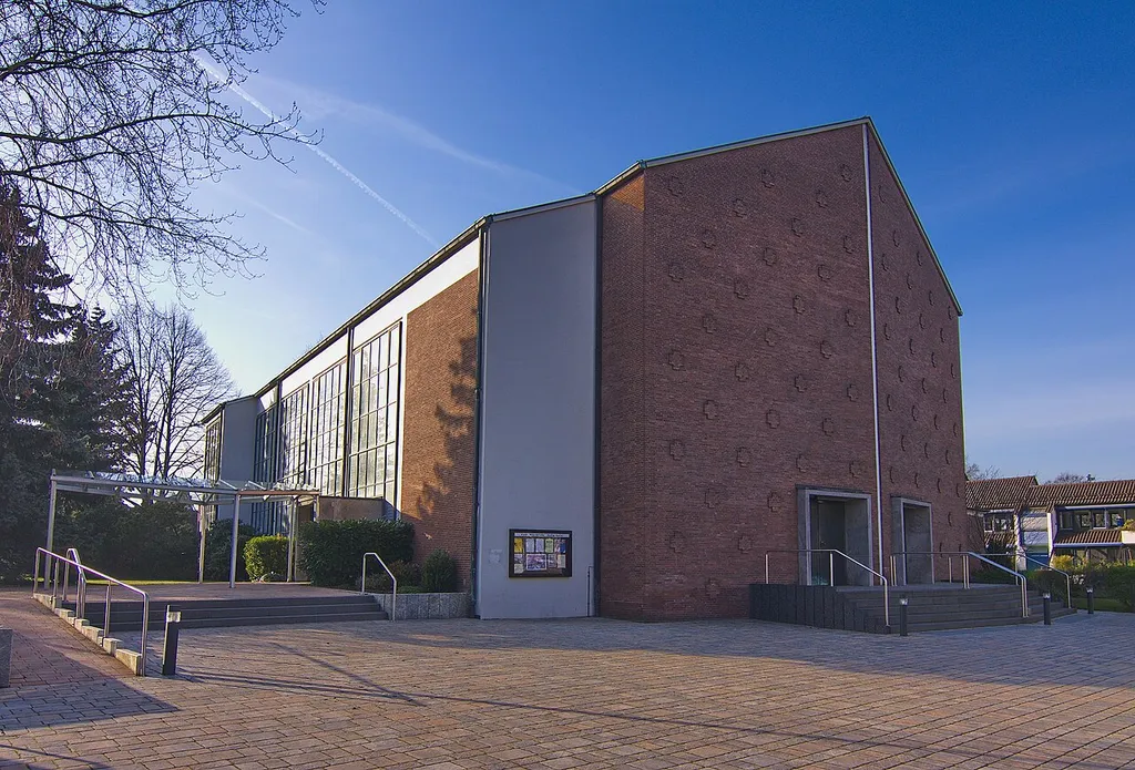 Heilig-Geist-Kirche in Bothfeld (Hannover), Niedersachsen, Deutschland