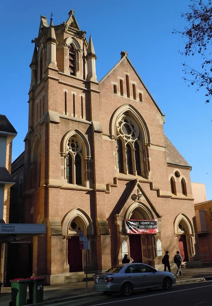 Uniting Church, Parramatta, Sydney (image by Gareth Edwards, originally uploaded 2012-8-1, modified by User:Sardaka by straightening, 2018-11-29)