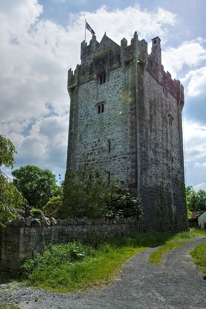 Castles of Connacht: Caherkinmonwee, Galway (1)