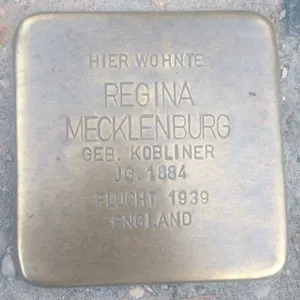 Stolperstein dedicated to Regina Mecklenburg