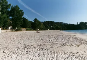 Lapamán Beach