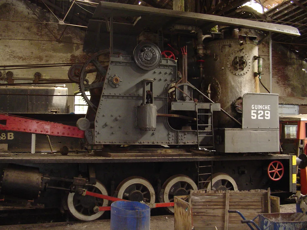 Guinche 529 originario del Ferrocarril del Oeste custodiado y reparado por el Ferroclub Argentino sede Tolosa.
