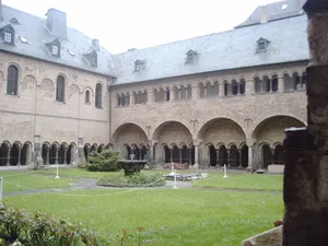Kollegiatstift St. Cassius,