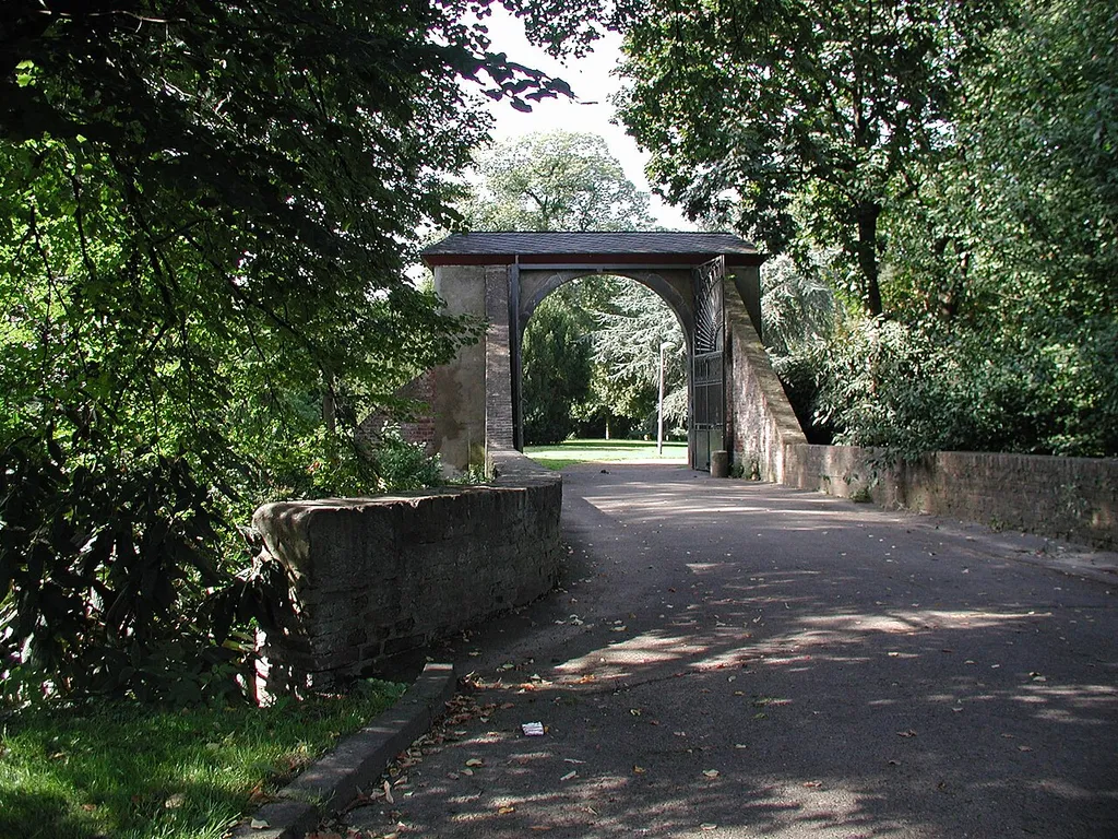 Burg Hermülheim