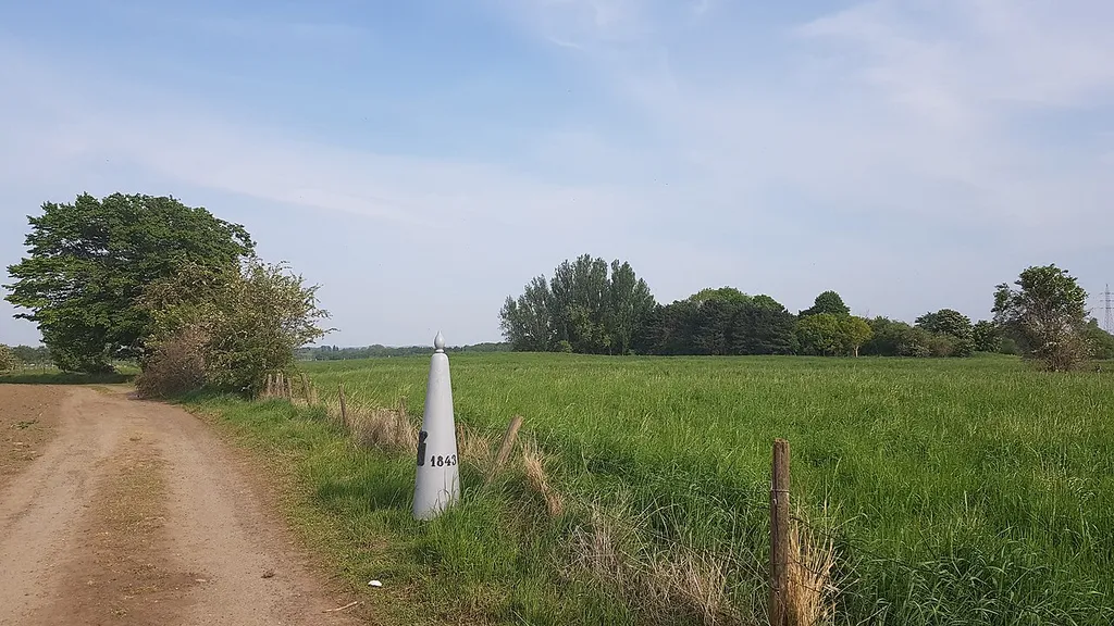 Belgium-Netherlands boundary stone no. 45N