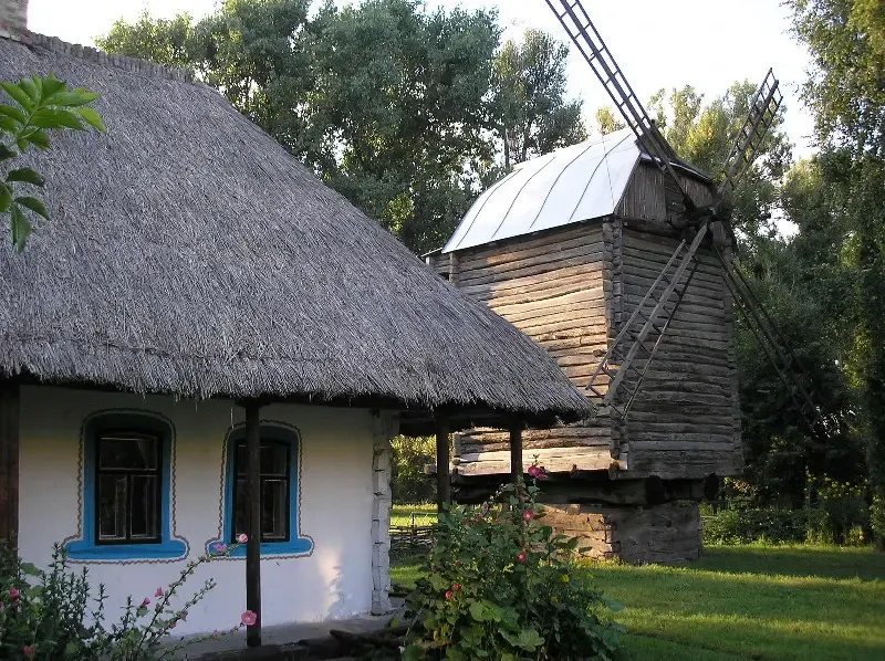 Museum of folk architecture in Prelesne