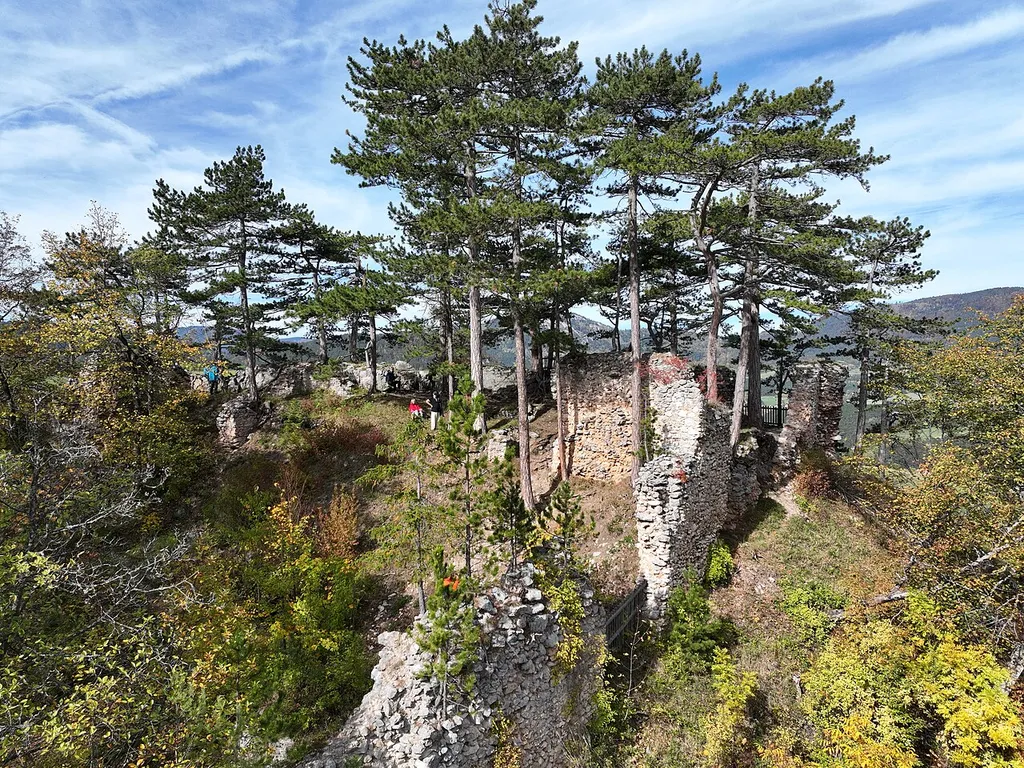 Schrattenstein castle ruins